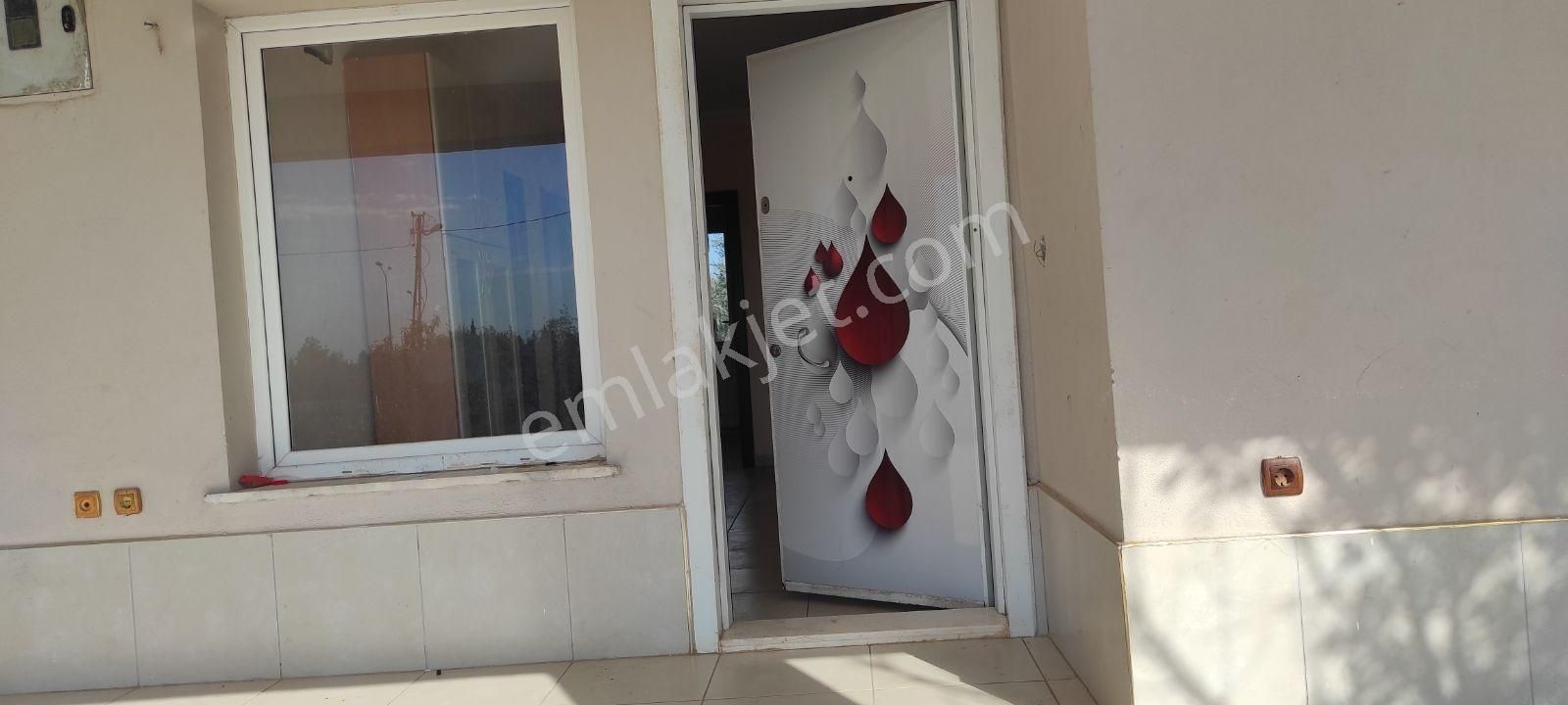 Havalimanı Yolu Ticari Arsa 1110.m2 Altınova Bulvarına 50.mt - Görsel 9