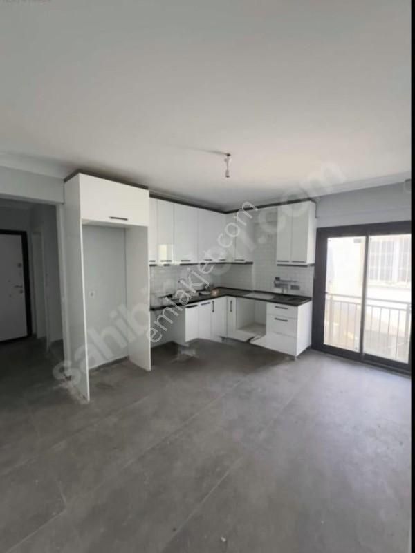 Stoptan Foça *kapalı Mutfak Geniş* 2+1 Çatı Dubleks Daire - Görsel 10