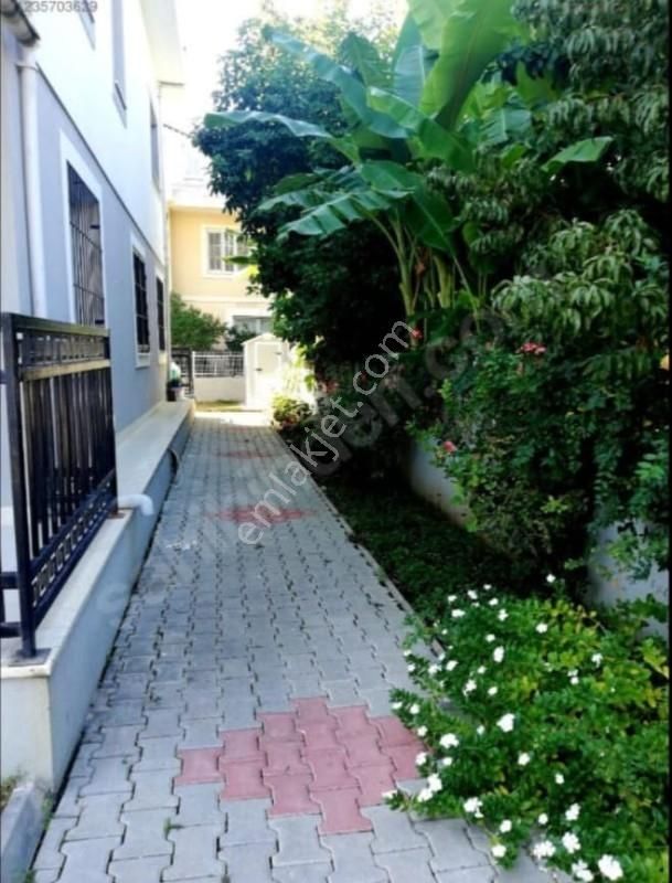 Stoptan Foça *kapalı Mutfak Geniş* 2+1 Çatı Dubleks Daire - Görsel 3