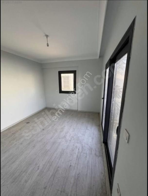 Stoptan Foça *kapalı Mutfak Geniş* 2+1 Çatı Dubleks Daire - Görsel 7