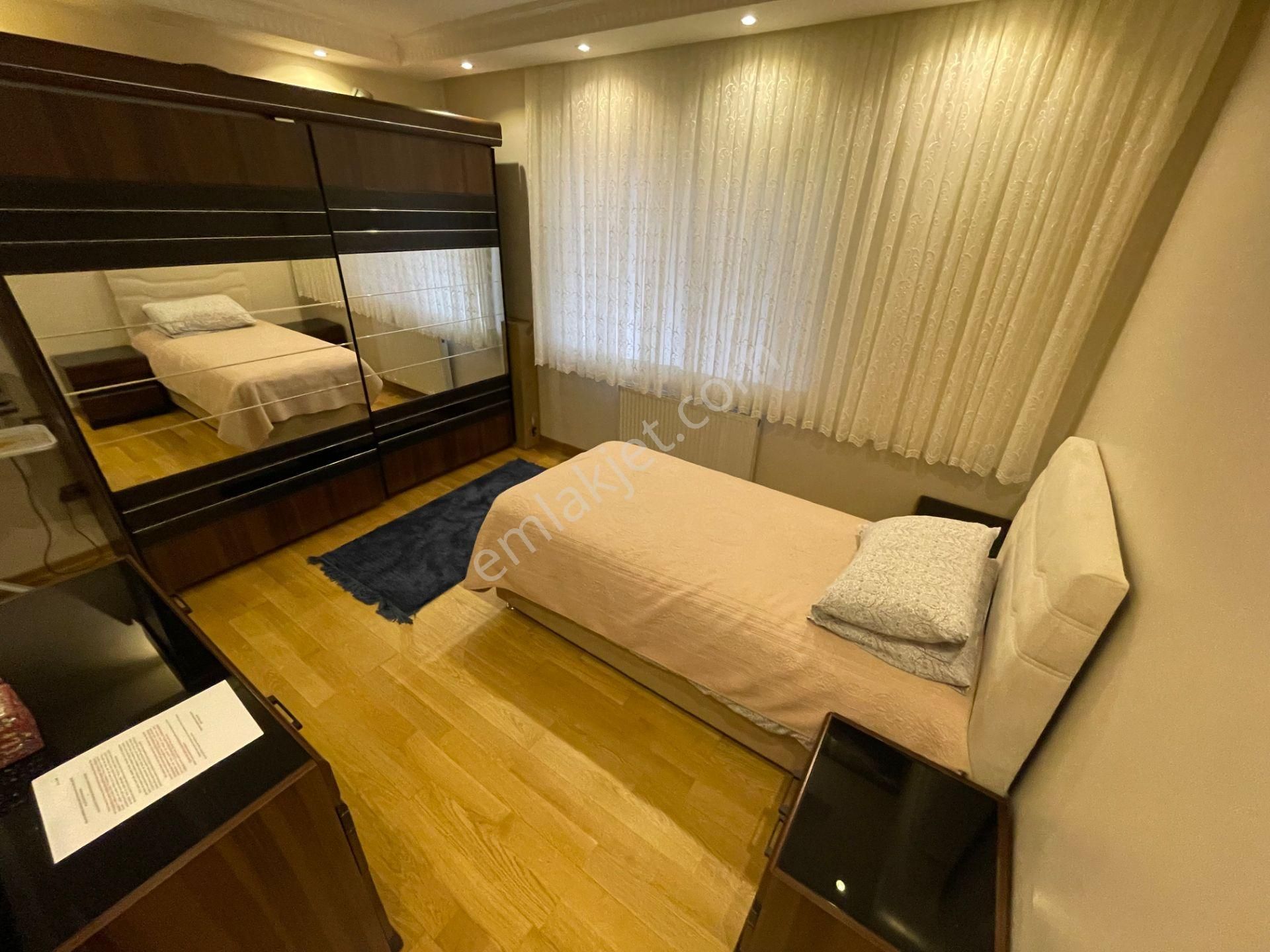 İstanbul House'dan Bahçelievler Merkez'de Site İçi 2+1 Daire - Görsel 9