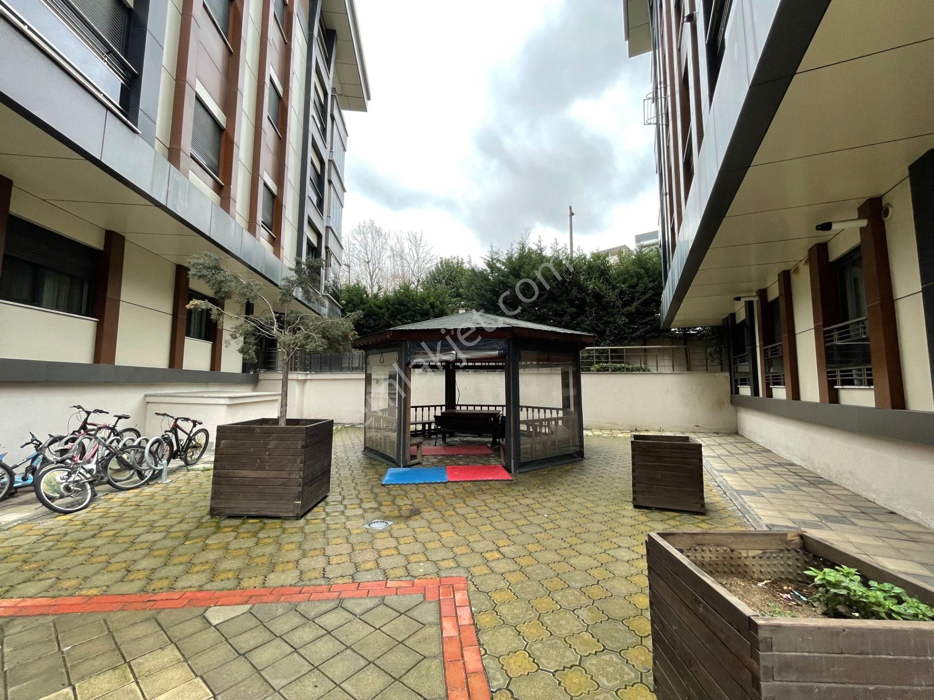 İstanbul House'dan Bahçelievler Merkez'de Site İçi 2+1 Daire - Görsel 21