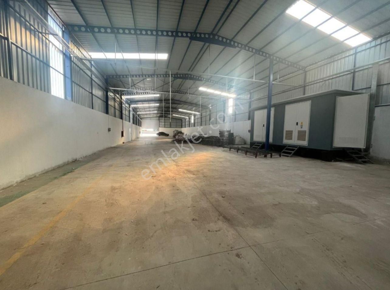 Zorlu Gayrimenkul'den Adana Ceyhan Yolu Üzeri 2000m2+300m2 Aylık Kiralık Depo - Görsel 16