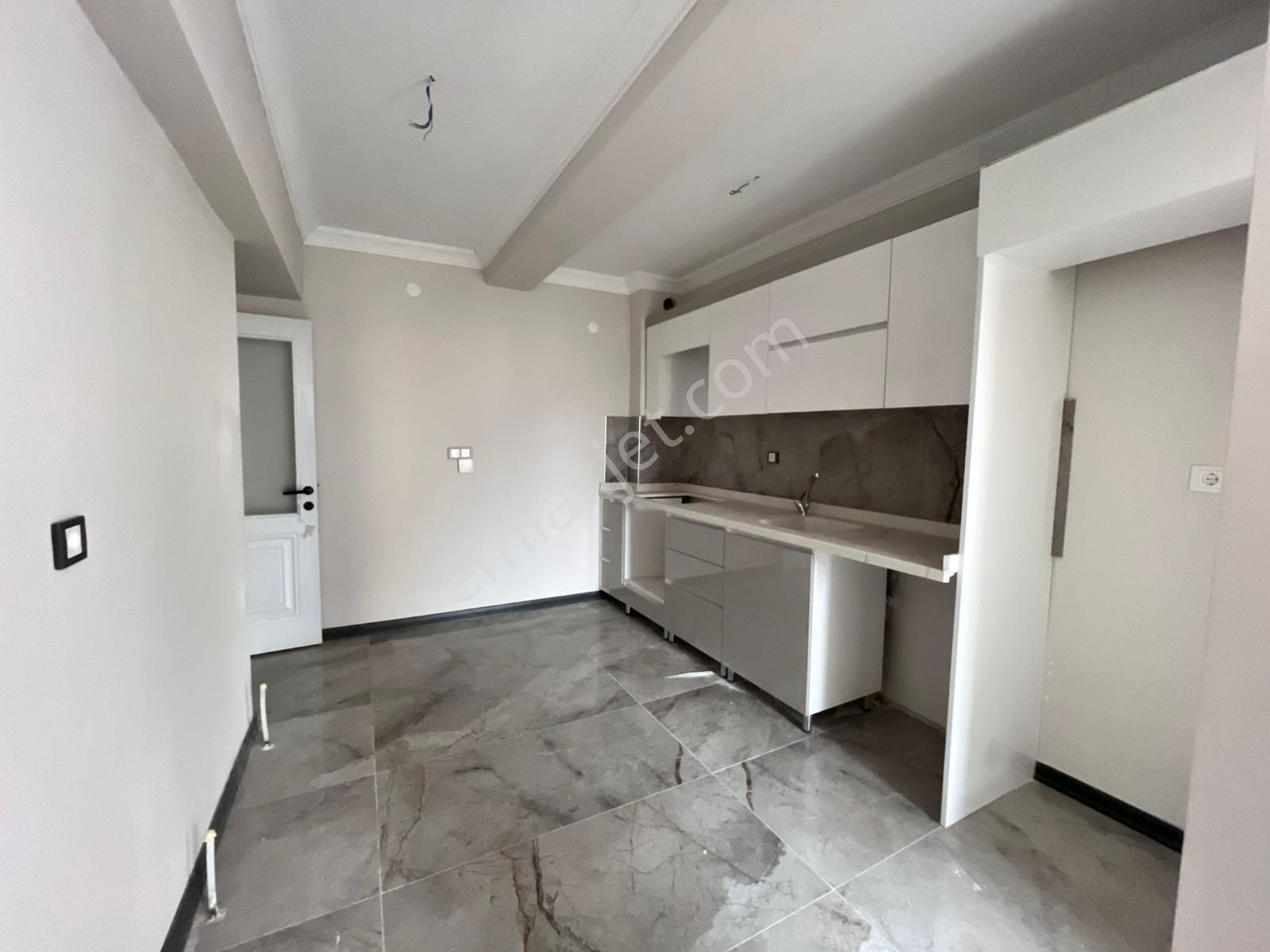 Mamak-başak Mahallesinde Asansörlü Full Yapılı 3+1 2.katta Satılık Sıfır Daire !! - Görsel 6