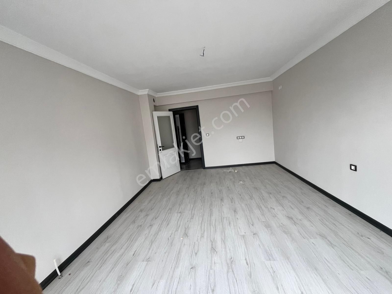 Mamak-başak Mahallesinde Asansörlü Full Yapılı 3+1 2.katta Satılık Sıfır Daire !! - Görsel 32