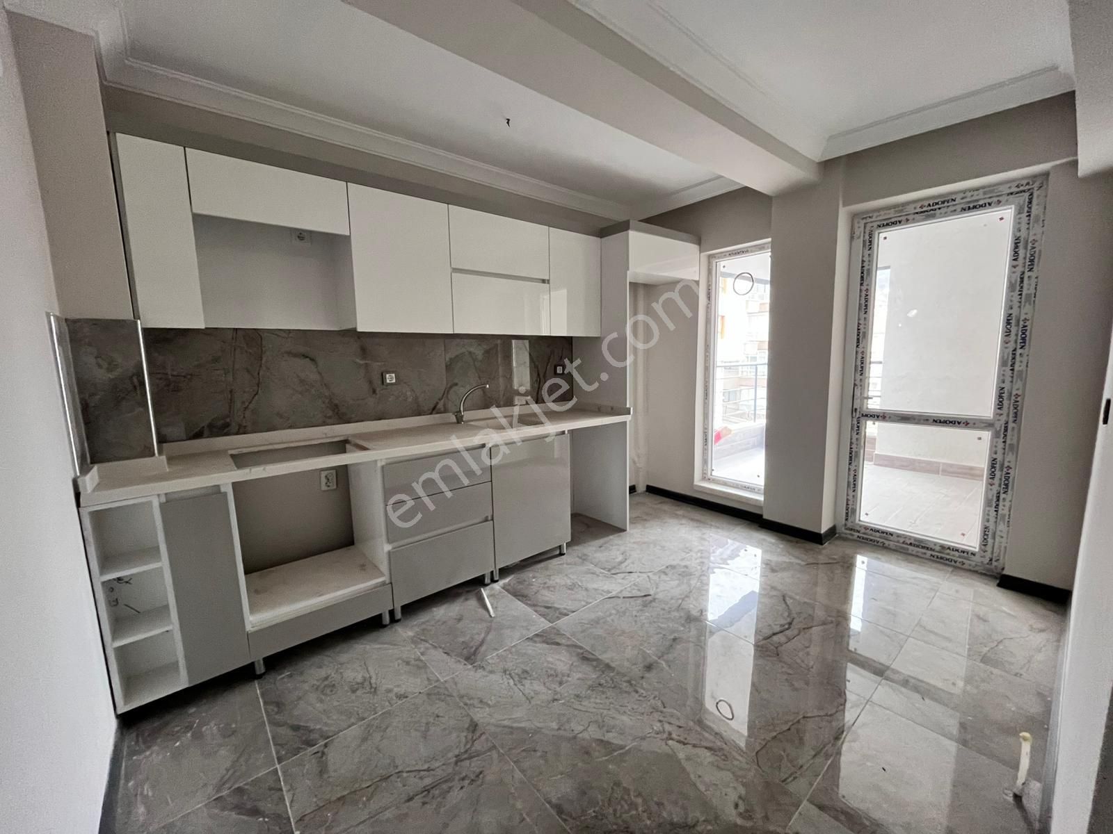 Mamak-başak Mahallesinde Asansörlü Full Yapılı 3+1 2.katta Satılık Sıfır Daire !! - Görsel 3