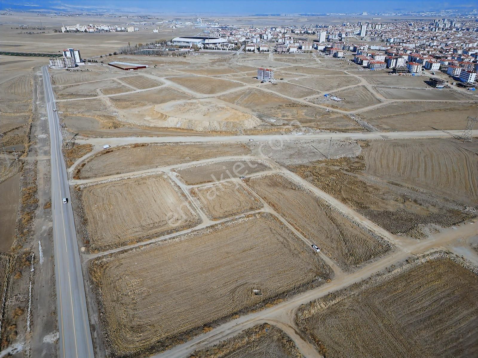 4 Tarafı Yol Olan, 30 Dairelik 2454m2 Ada Bazlı Arsa - Görsel 7