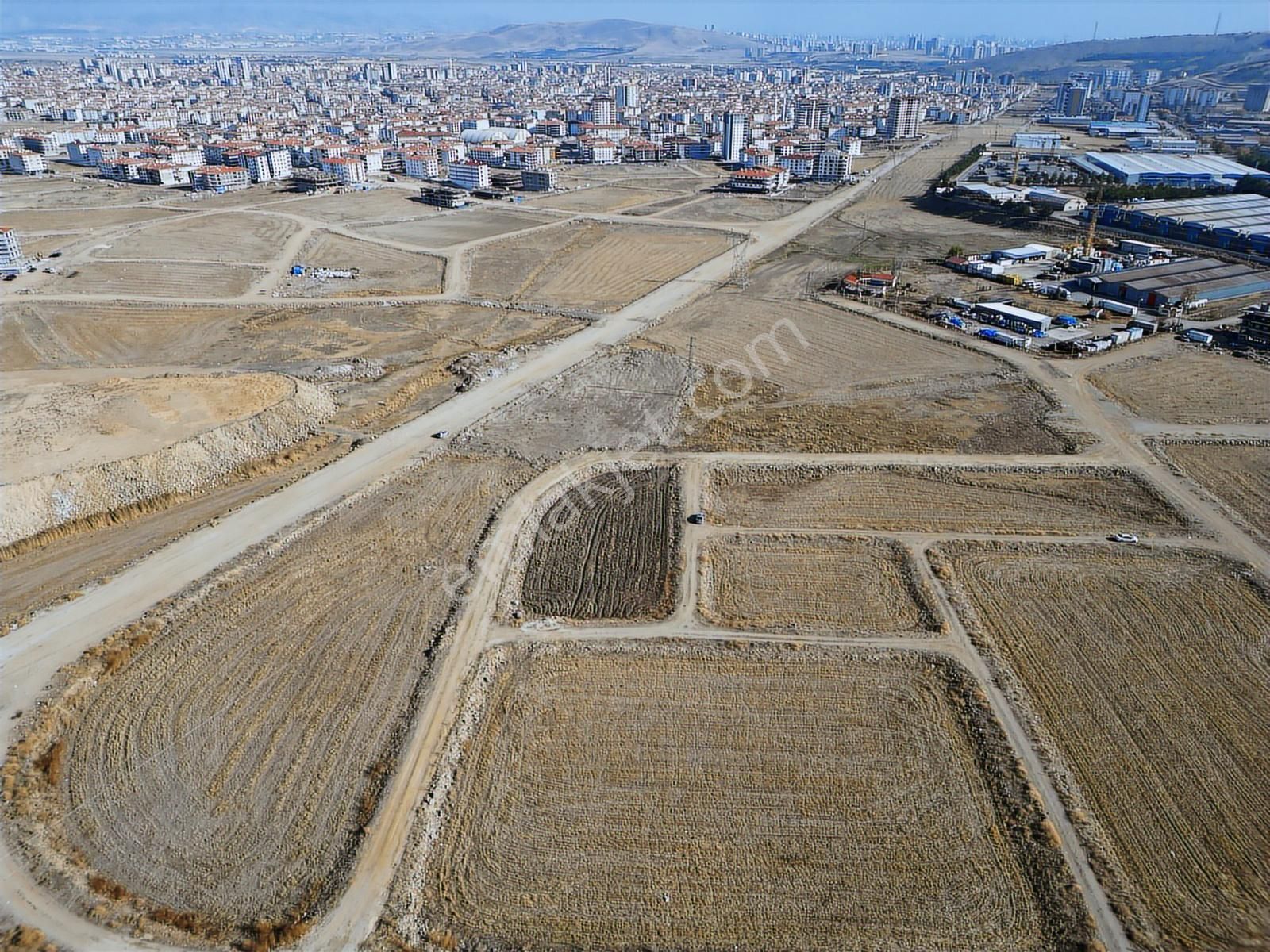 4 Tarafı Yol Olan, 30 Dairelik 2454m2 Ada Bazlı Arsa - Görsel 9