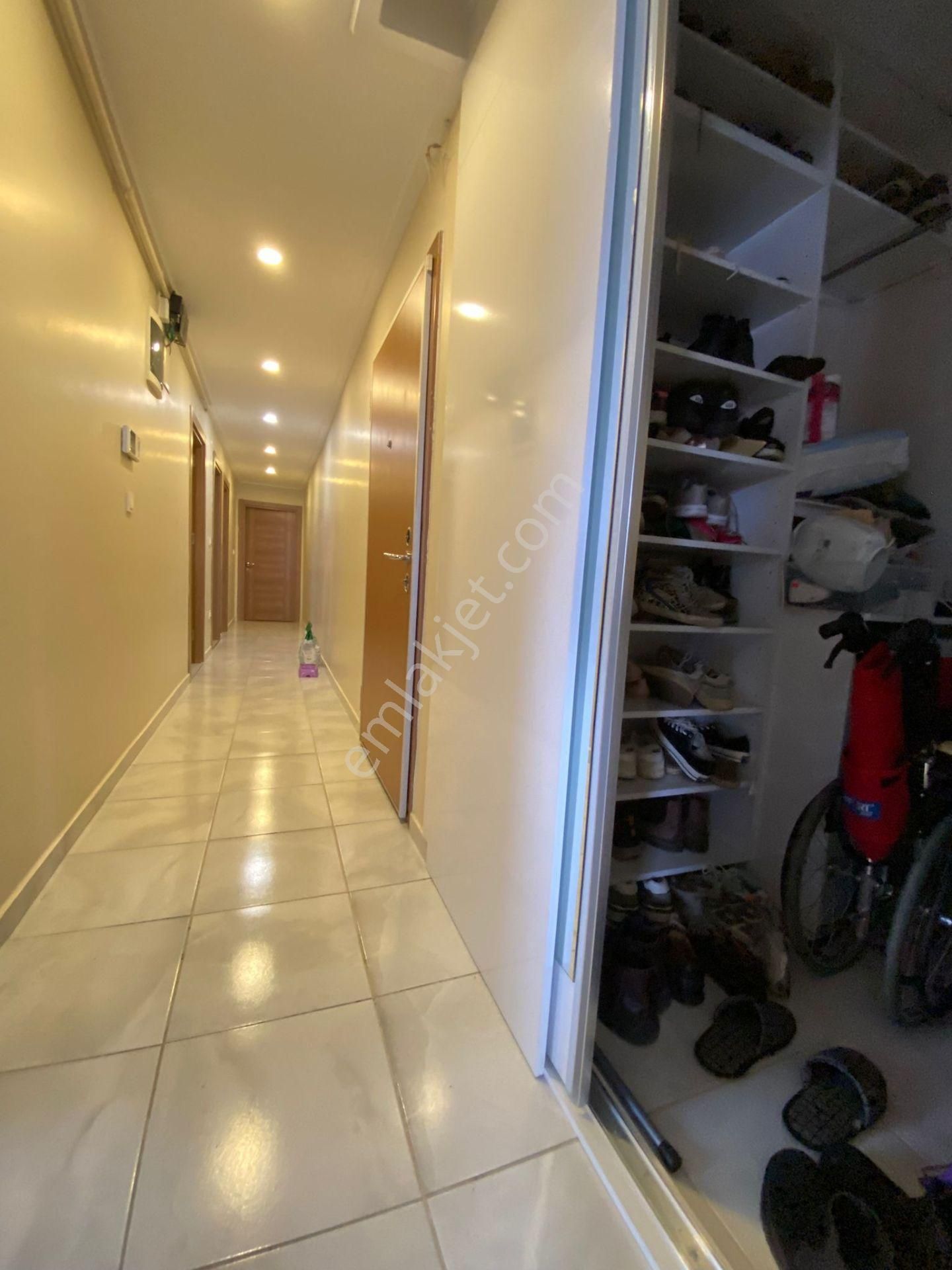 Altıntepede 5 Yıllık Binada Minibüse 1 Dk Geniş M2 3+1 - Görsel 27