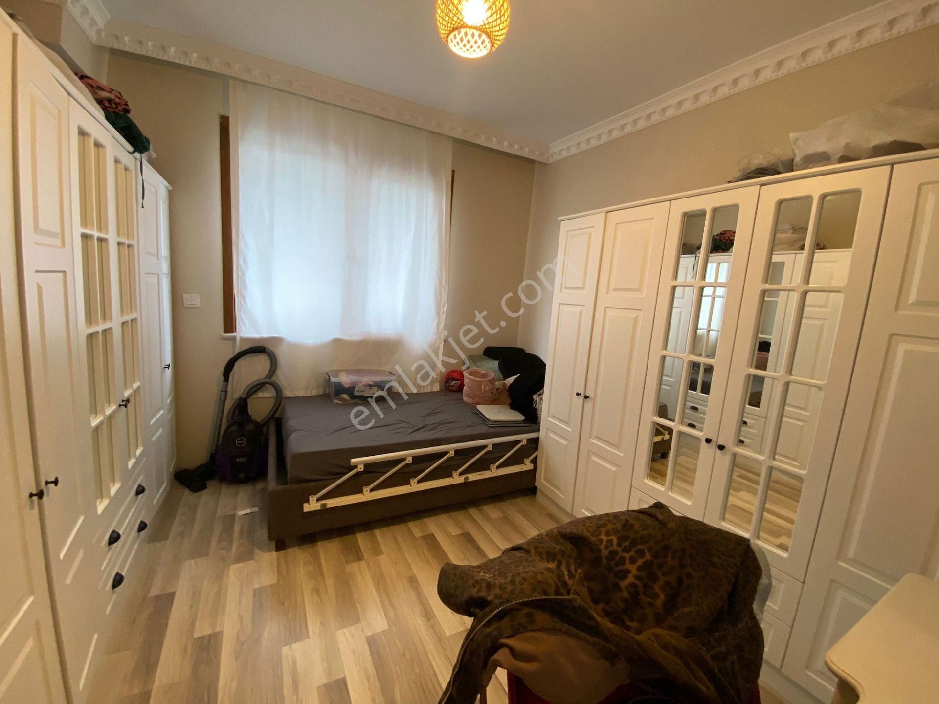 Altıntepede 5 Yıllık Binada Minibüse 1 Dk Geniş M2 3+1 - Görsel 18