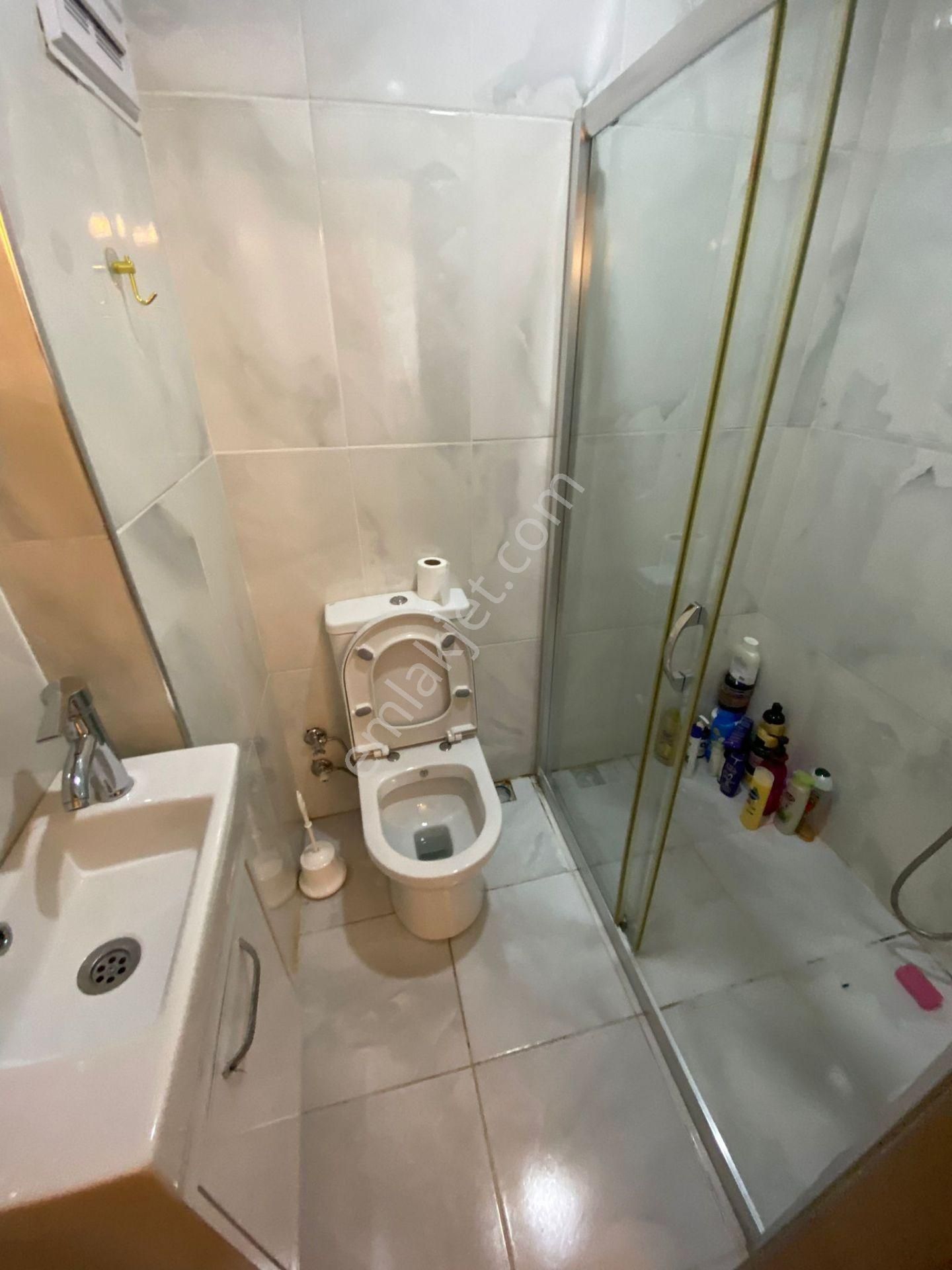 Altıntepede 5 Yıllık Binada Minibüse 1 Dk Geniş M2 3+1 - Görsel 25