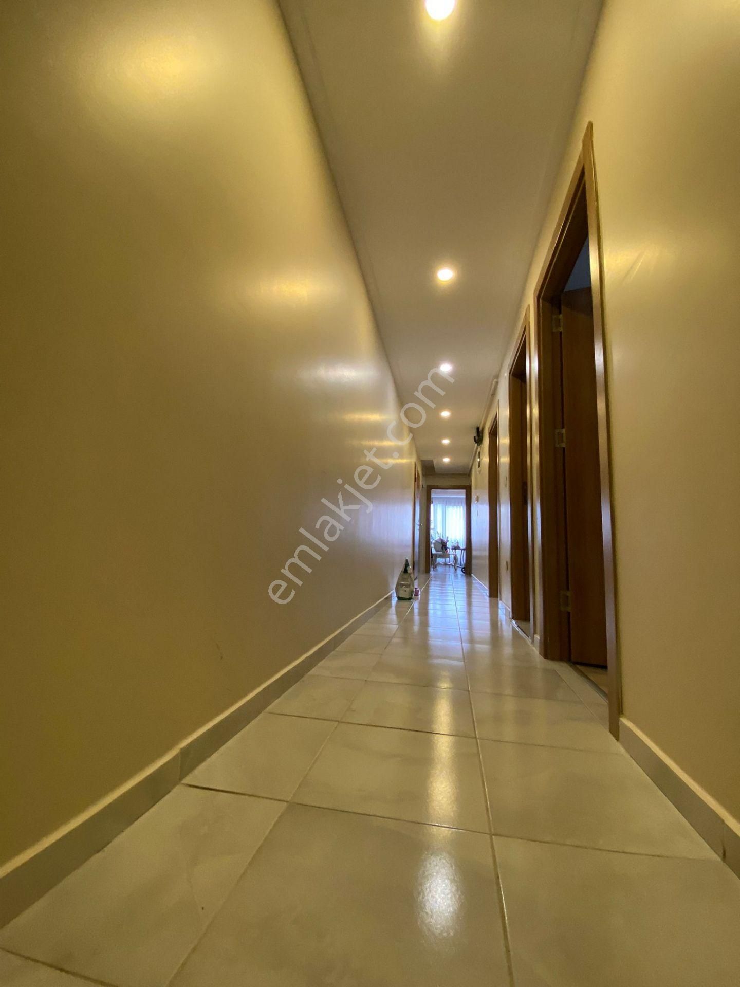 Altıntepede 5 Yıllık Binada Minibüse 1 Dk Geniş M2 3+1 - Görsel 31