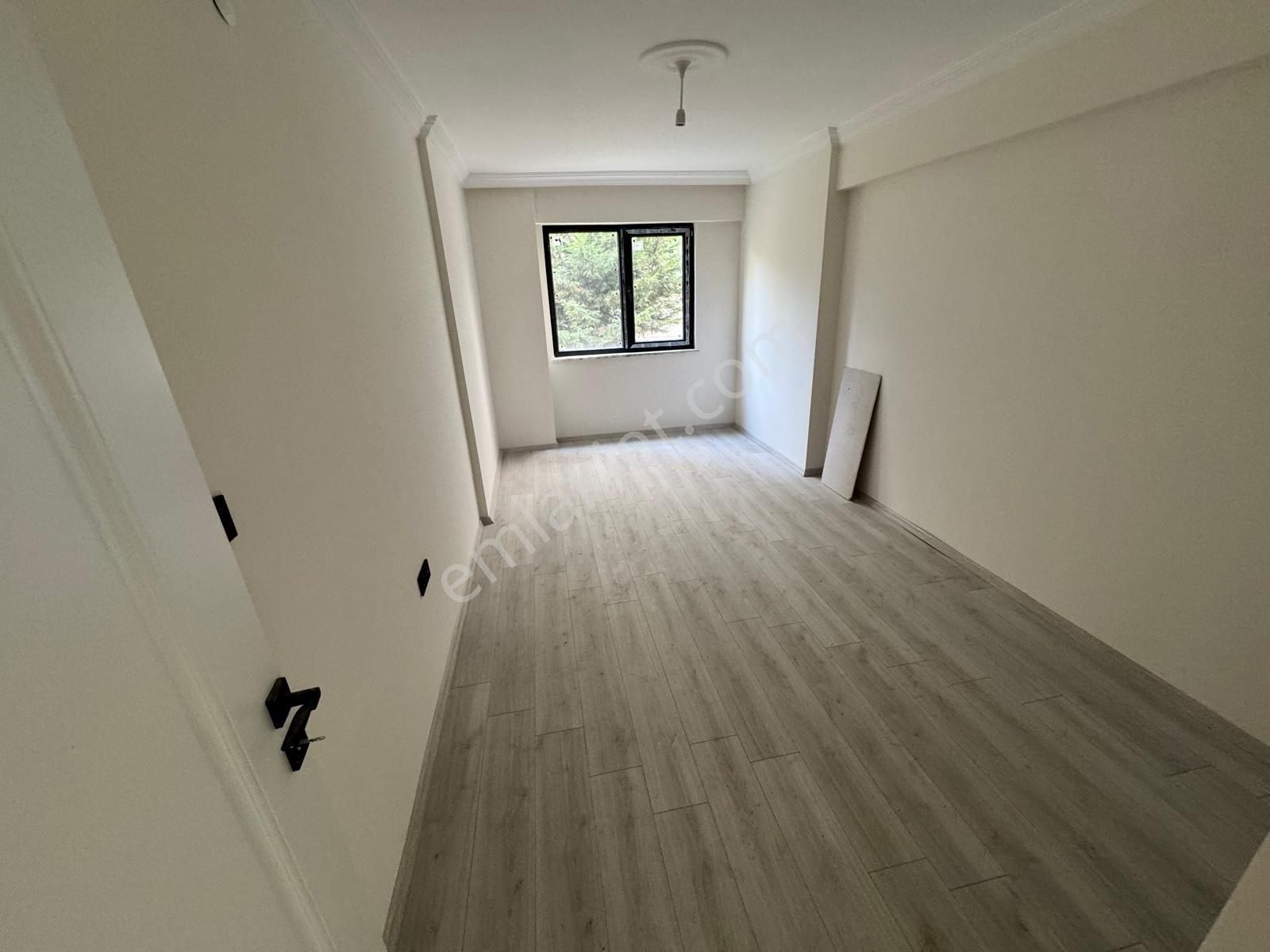 Yalova Çınarcık Teşvikiye Plajlar Mevkiinde Yeni Binada Satılık Daire 2+ - Görsel 2