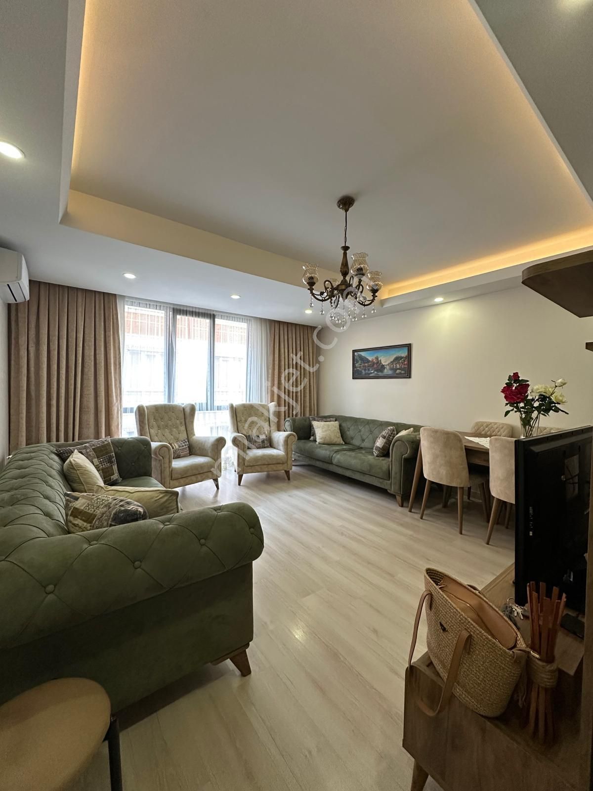 Güzelyurt Mahallesi Site İçi 3+1 Kiralık Full Eşyalı Lüks Daire