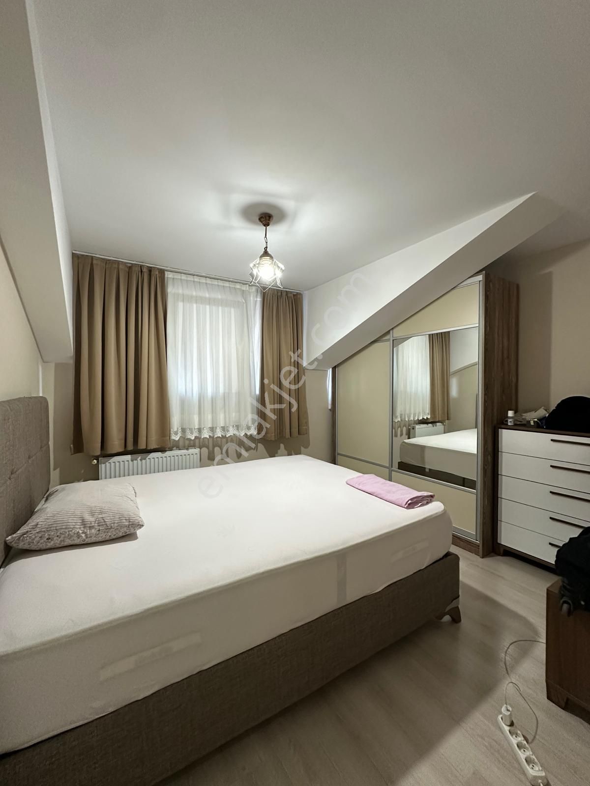 Güzelyurt Mahallesi Site İçi 3+1 Kiralık Full Eşyalı Lüks Daire - Görsel 12