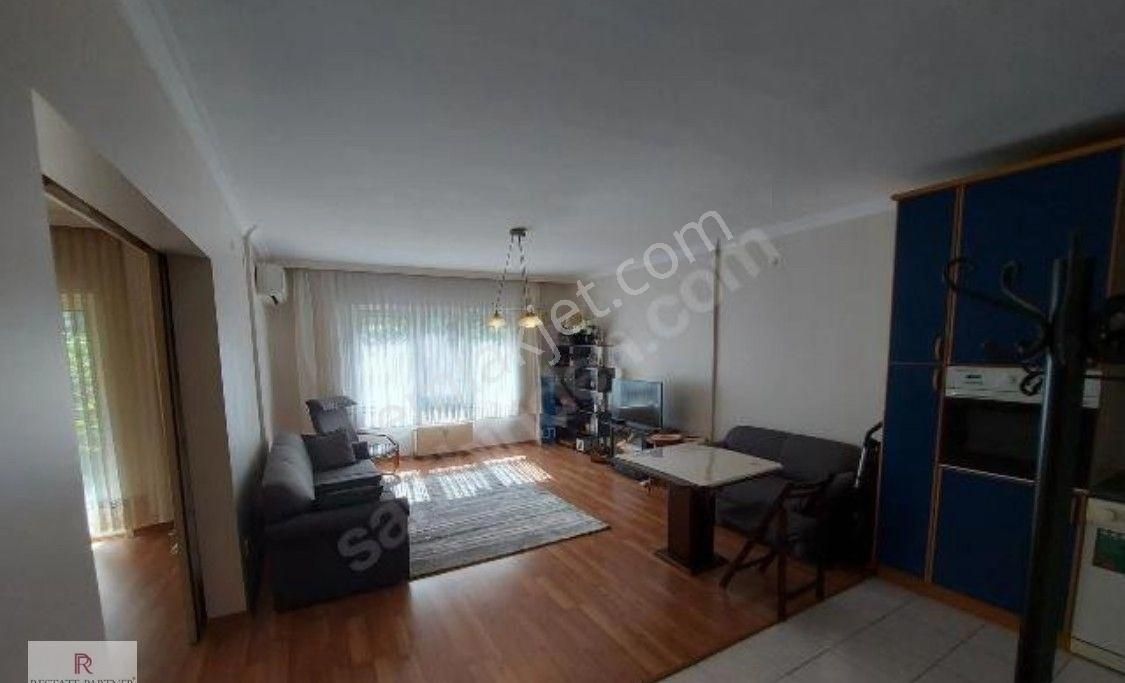 Ataşehir Mercan Sitesi 1+1 Eşyalı Kiralık Daire Balkonlu - Görsel 4