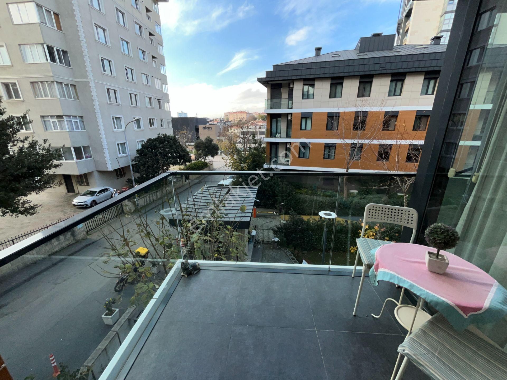 Acıbademin İncisi Koşuyolu Konaklarında Arakat Satılık 3+1 Daire - Görsel 10