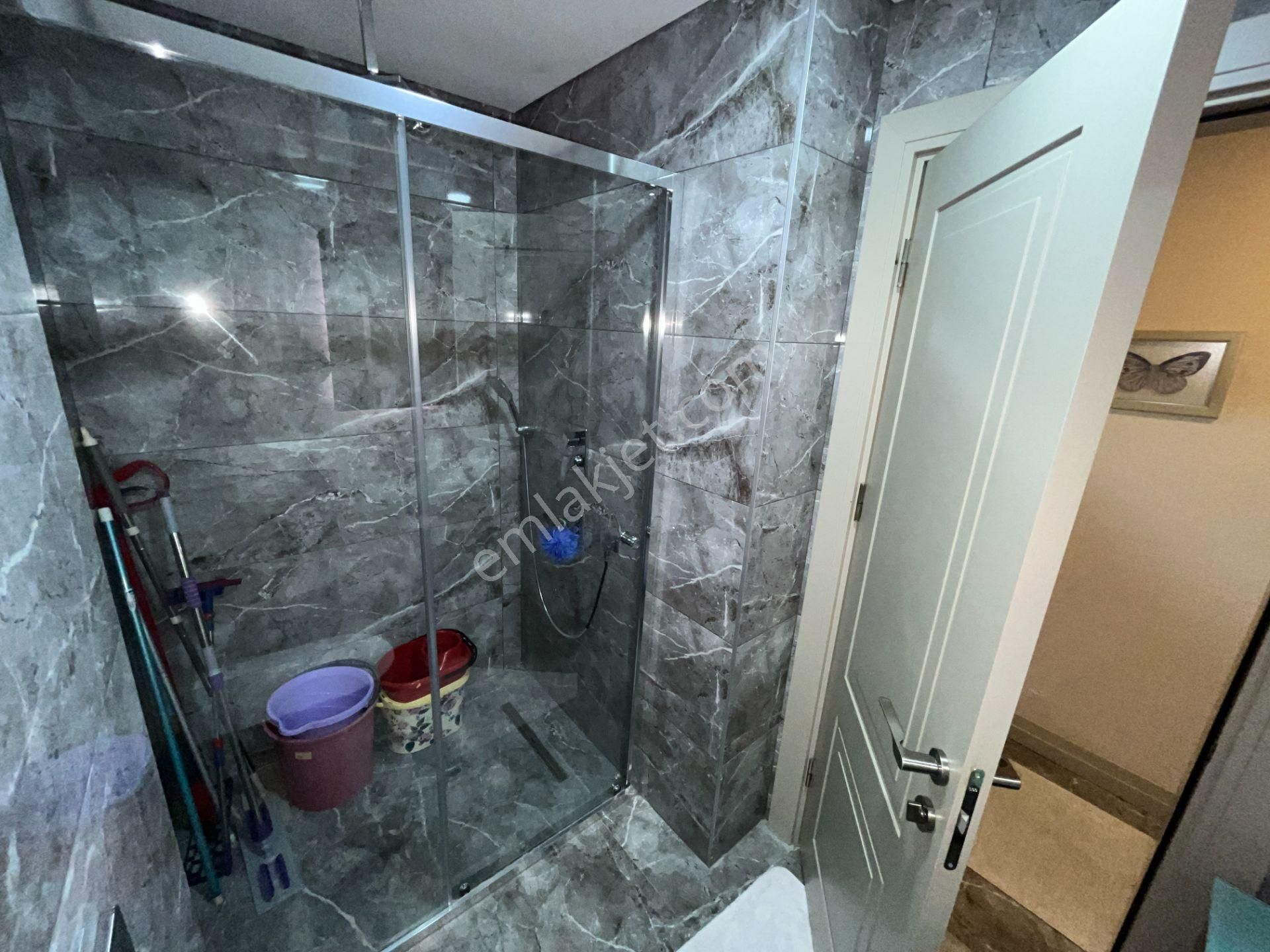 Acıbademin İncisi Koşuyolu Konaklarında Arakat Satılık 3+1 Daire - Görsel 30