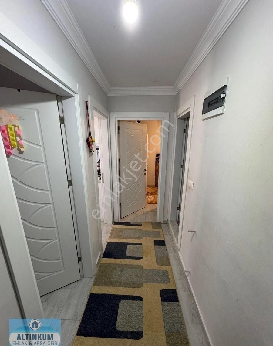Altınkum Plajına 50 Metre Mesafede Asansörlü Binada Satılık 2+1 Daire - Görsel 2