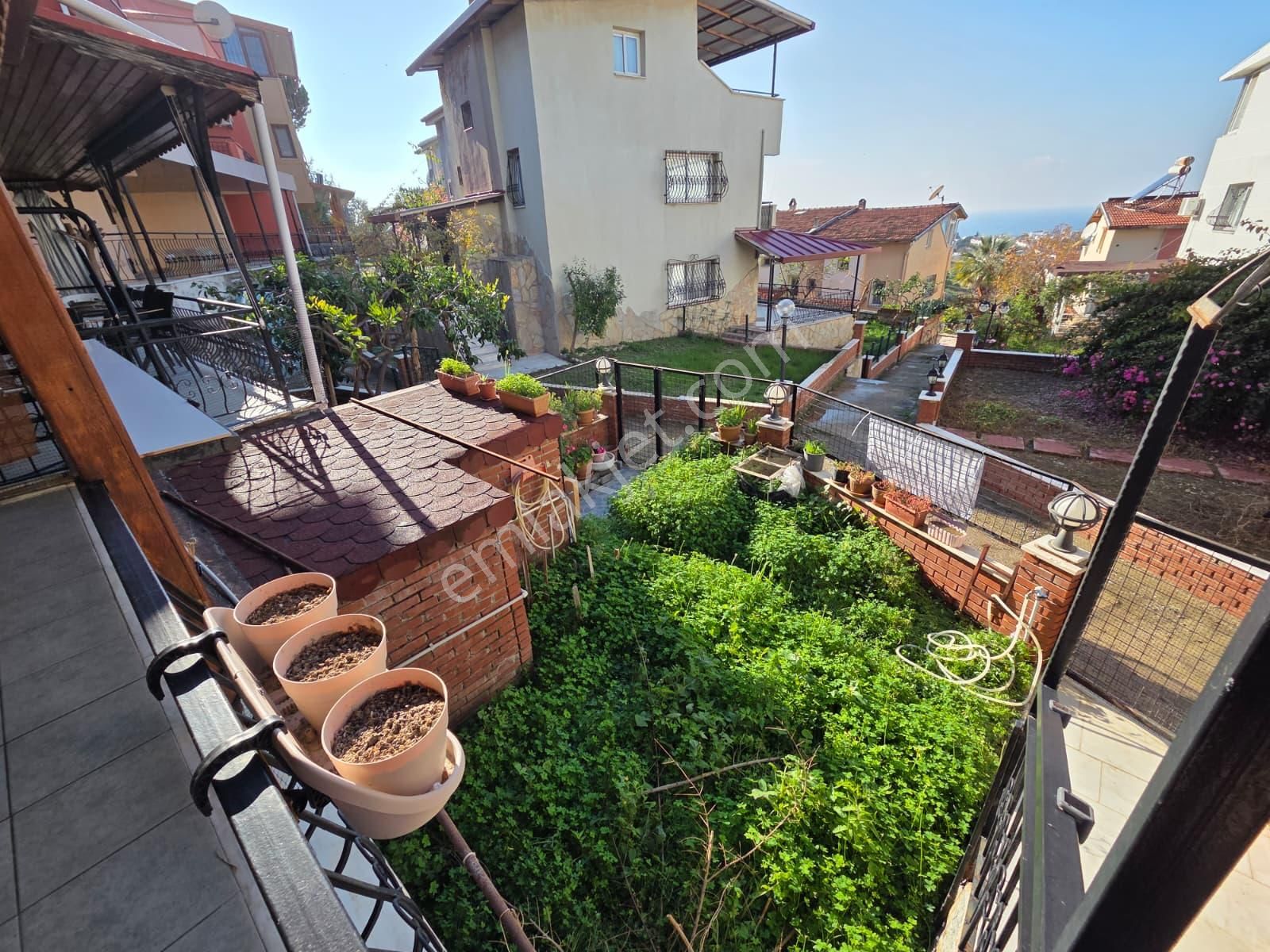 Kuşadası'nda Eşsiz Konumda Deniz Manzaralı Satılık 4+1 Villa - Görsel 5