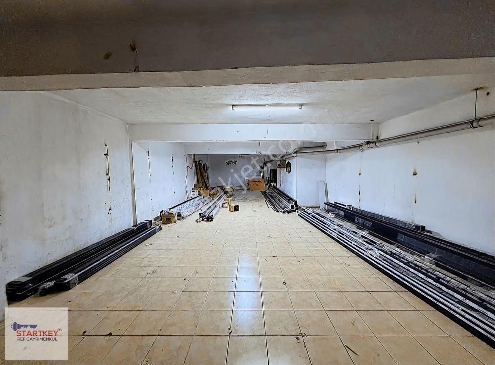 Çanakkale Asfaltı Cepheli 3 Katlı Depolu Kiralık Dükkan - Görsel 10