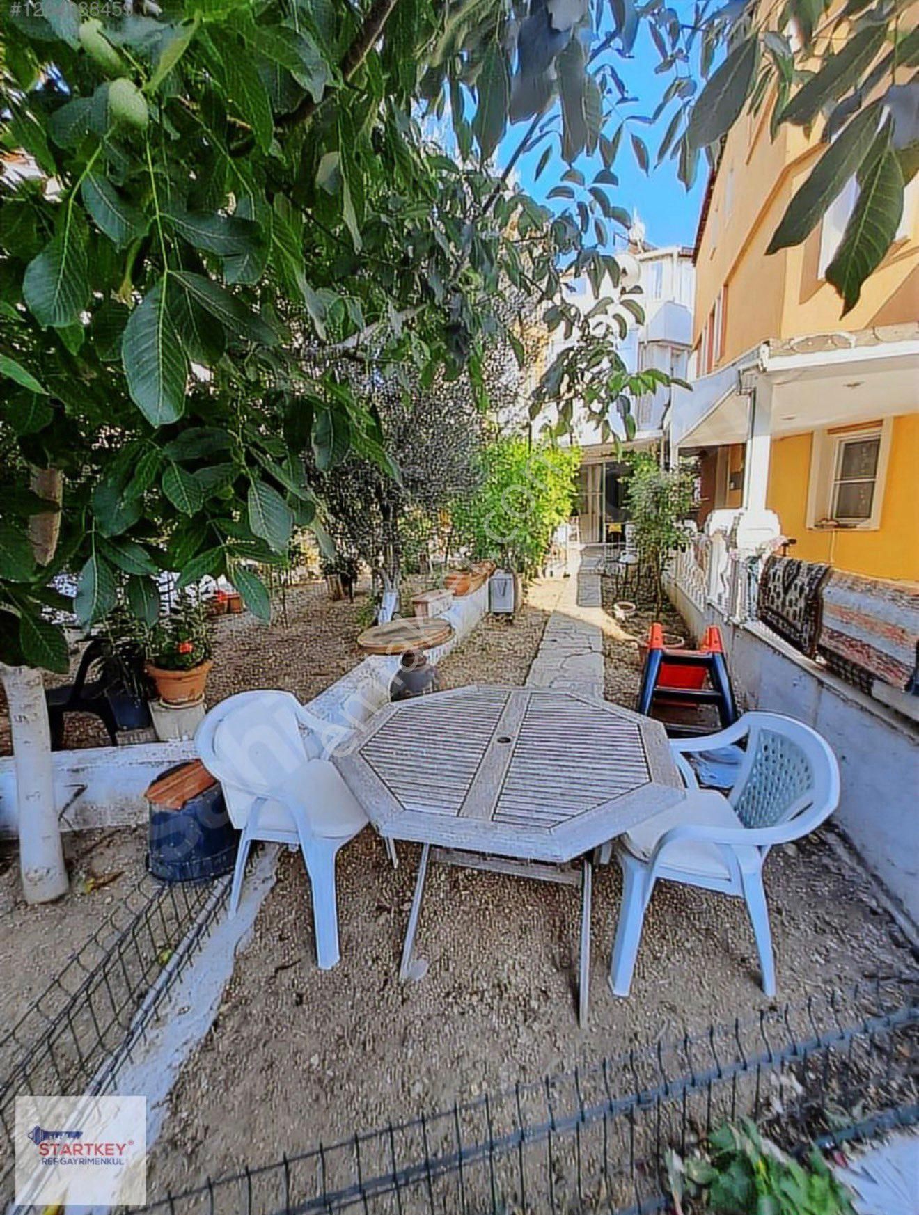 Yenifoça'da Denize 300 Metre Mesafede Tripleks - Görsel 9