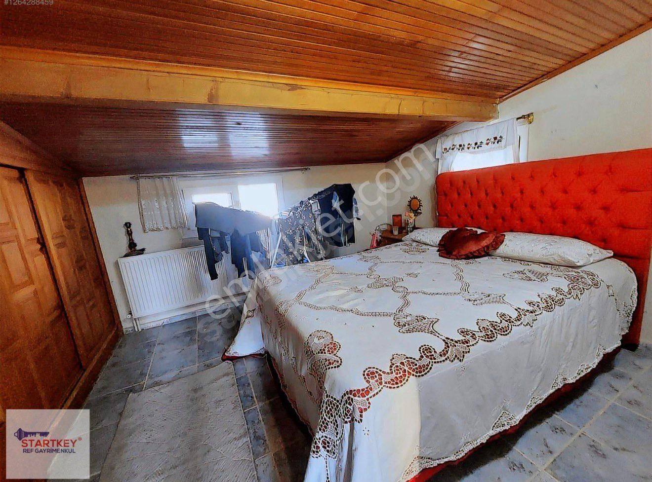 Yenifoça'da Denize 300 Metre Mesafede Tripleks - Görsel 17