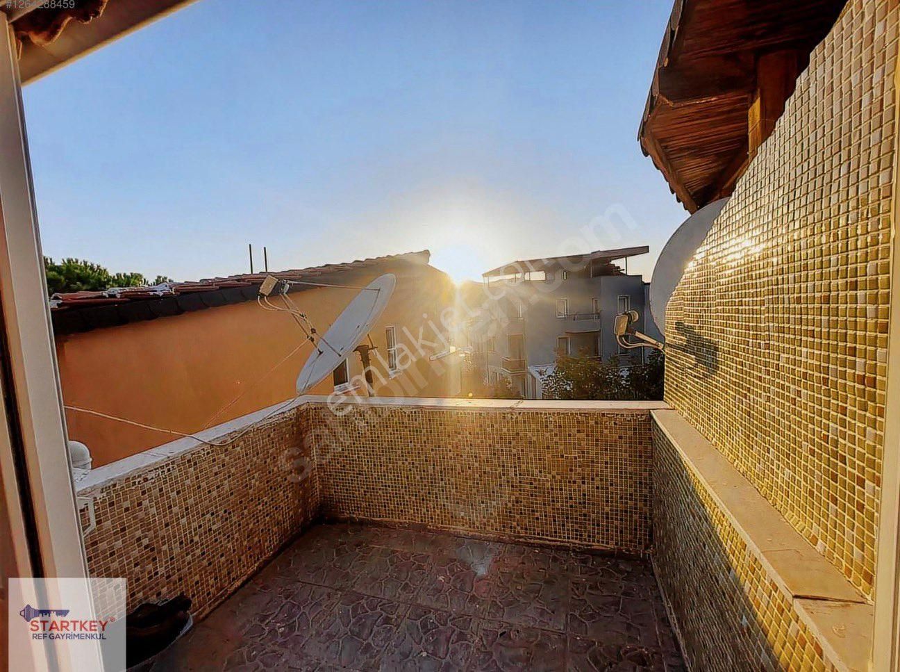 Yenifoça'da Denize 300 Metre Mesafede Tripleks - Görsel 20