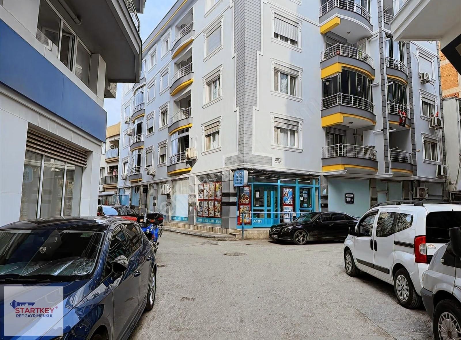 Kurumsal Kiracılı Satılık 7 Ayrı Bölümden Oluşan Mağaza