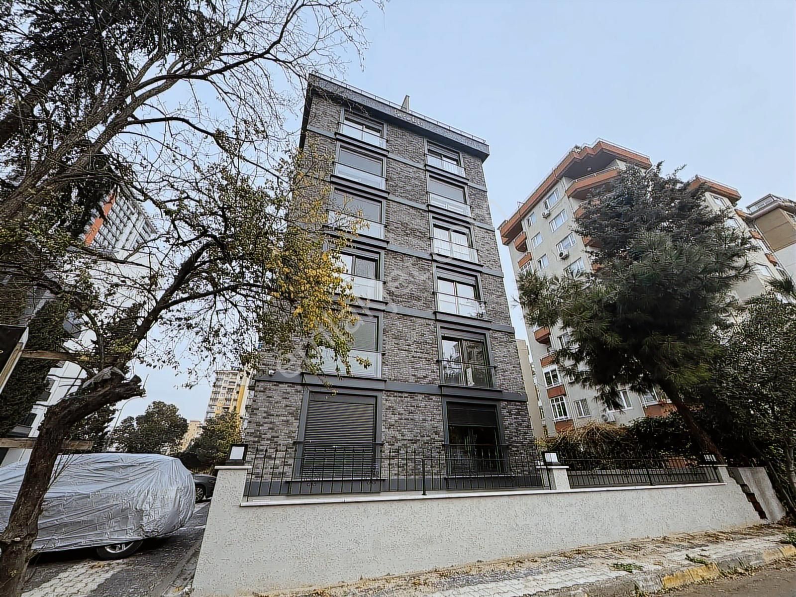 Kartal Sahil | Modern Mimari Sıfır 2+1 Lüks Daire