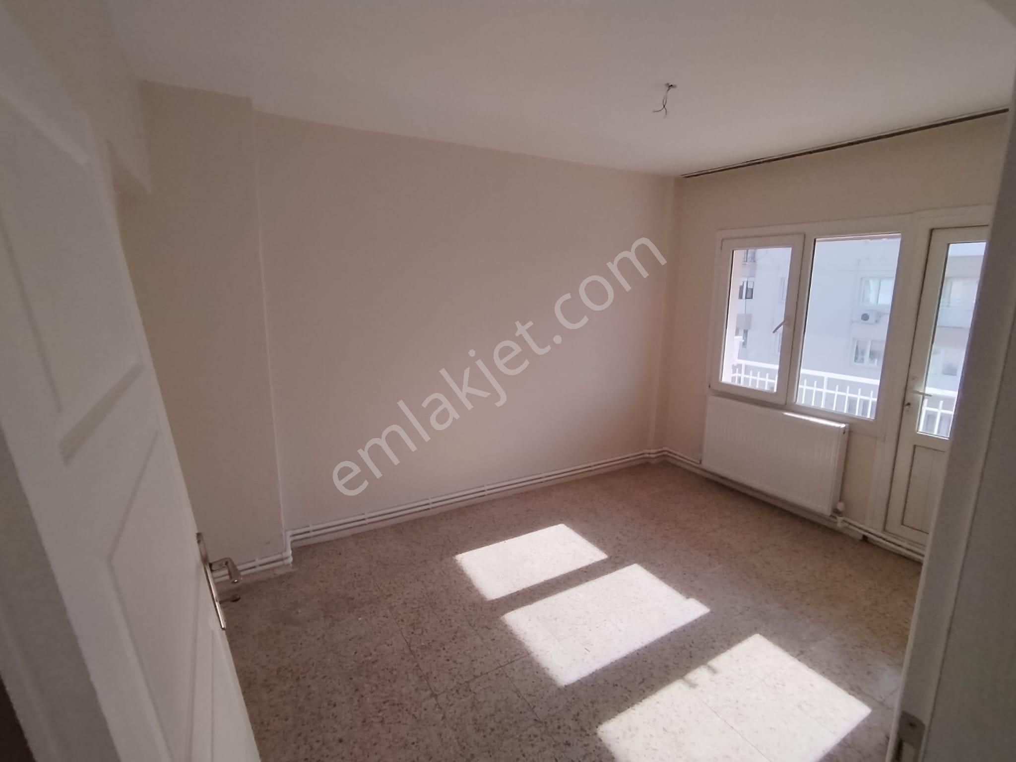 Özkanlar Migros Yakını Otoparklı 3+1 Kiralık Daire - Görsel 17