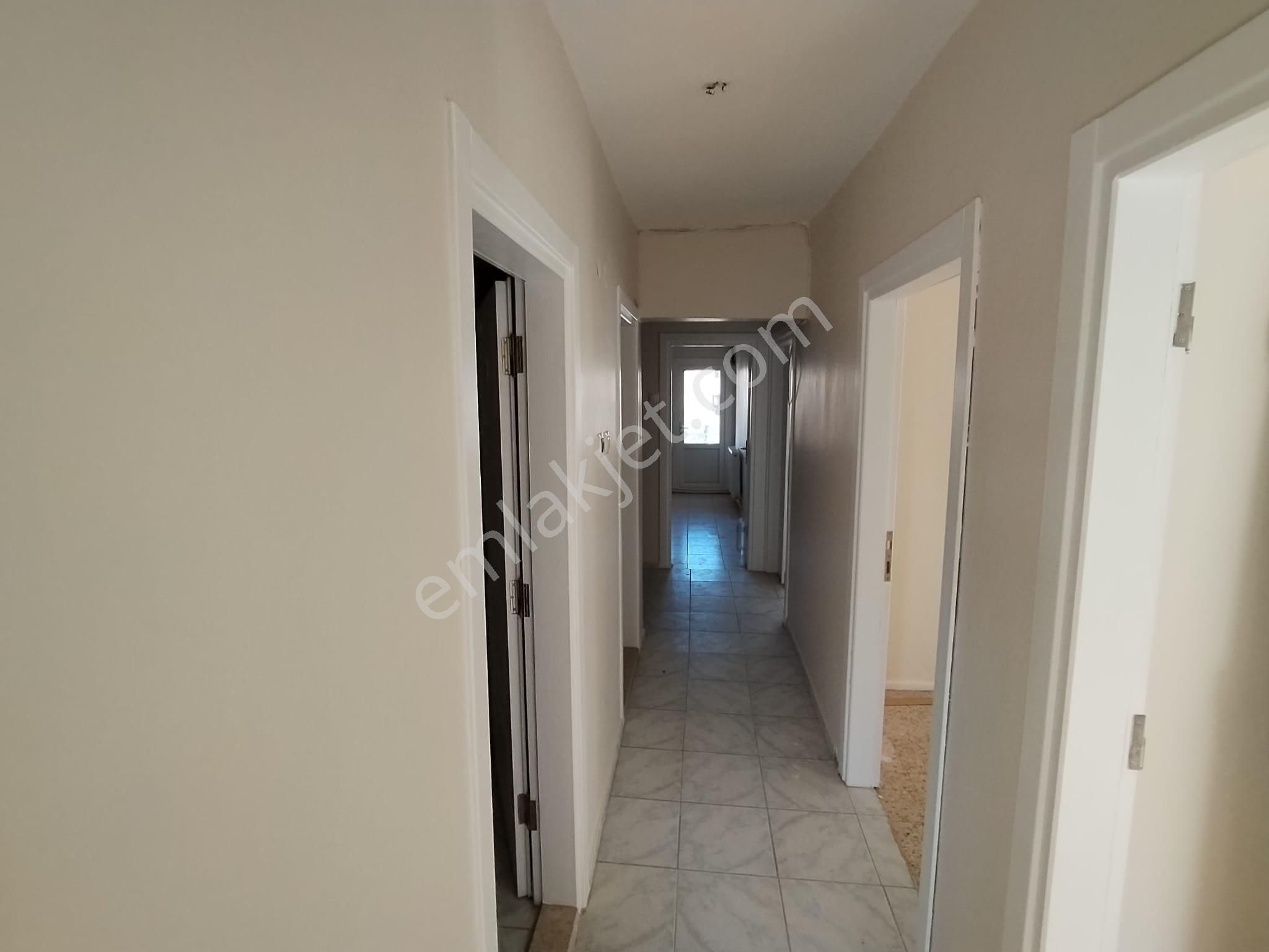 Özkanlar Migros Yakını Otoparklı 3+1 Kiralık Daire - Görsel 4