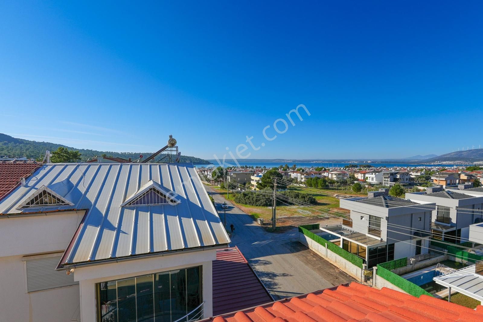 Fiyat Düştü! Merkezde Satılık 3+1 Dubleks Denize Yakın Manzaralı - Görsel 33