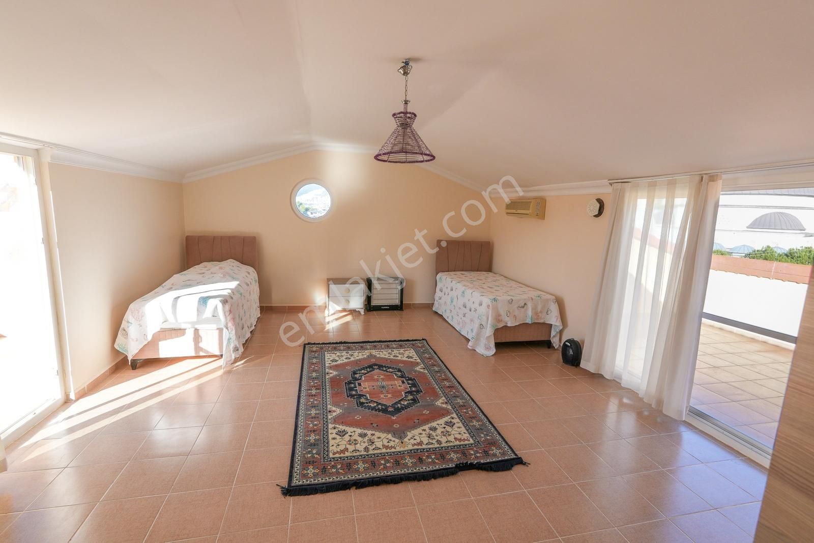 Fiyat Düştü! Merkezde Satılık 3+1 Dubleks Denize Yakın Manzaralı - Görsel 27