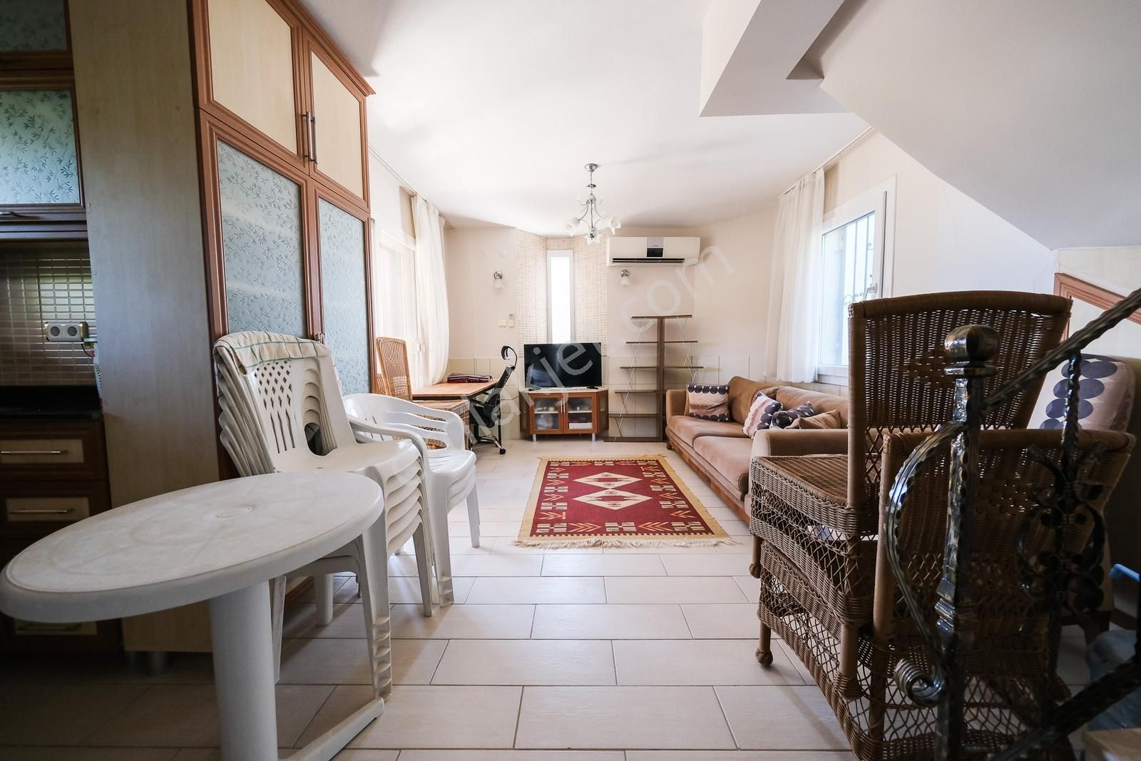 Ana Yola Sıfır Ticari Alan İçerisinde Akbük Merkezde Denize 150m - Görsel 6