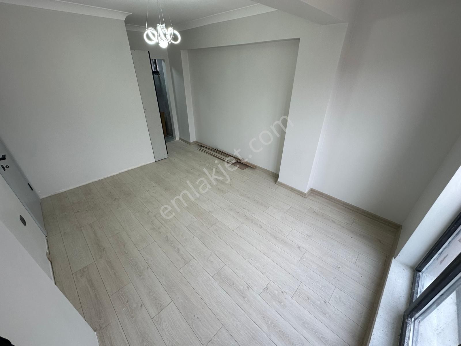 Menderes Mh.de !en Gözde Yerinde! 2+1 Çift Banyolu Satılık Daire - Görsel 17