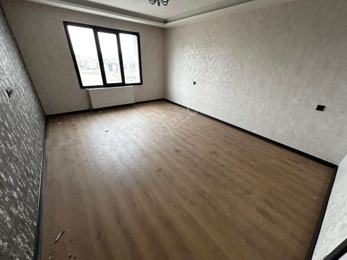 Yenikent Fevzi Çakmak Mah 2+1 Full Yapılı E.banyolu Sıfır Daire - Görsel 4
