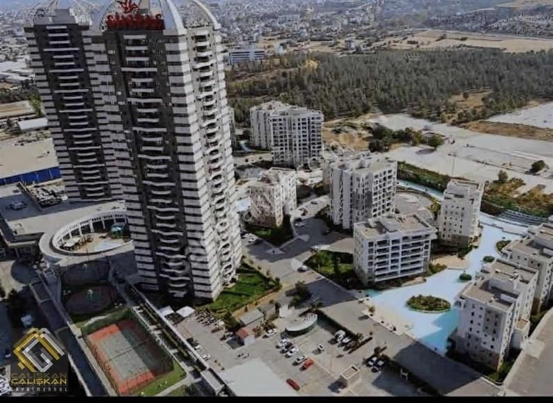 Lüks Site/24 Saat Güvenlik/f Kulede/yaşam Alanlı/avm İçinde