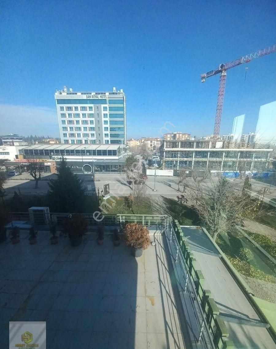 Hoşnudiye Mh. İsmet İnönü-2 Cad. Üzeri Başakkünkçü Plaza'da 1+1 Kiralık Ofis - Görsel 18