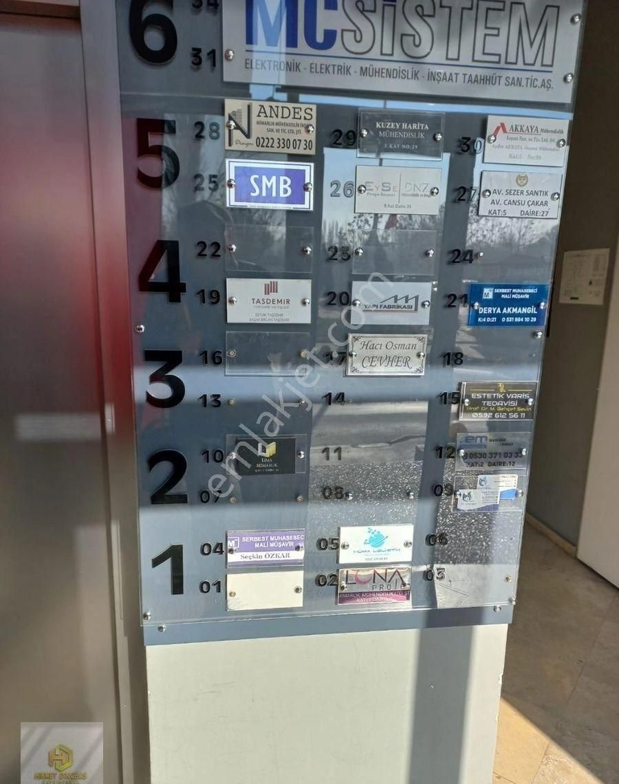 Hoşnudiye Mh. İsmet İnönü-2 Cad. Üzeri Başakkünkçü Plaza'da 1+1 Kiralık Ofis - Görsel 15