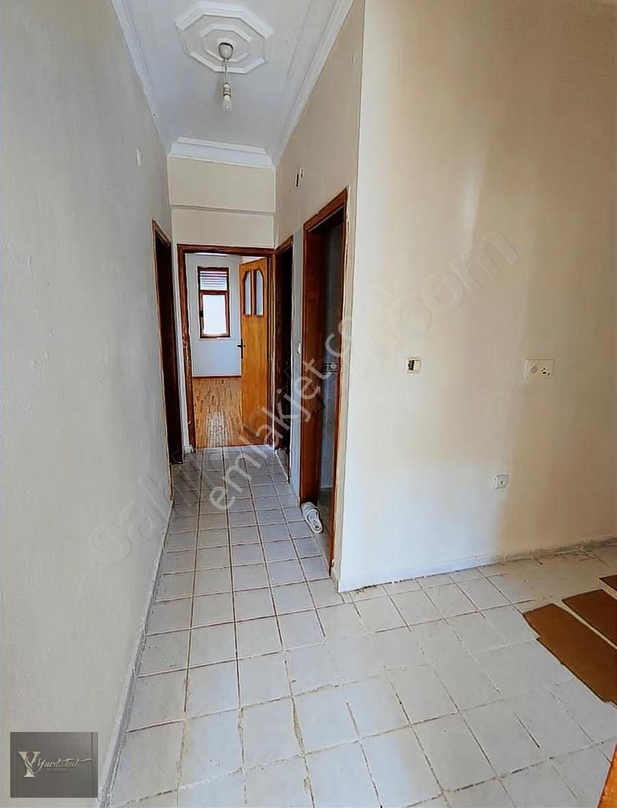 Çankaya Mahallesi Site'de Kiralık Geniş 2+1 - Görsel 13