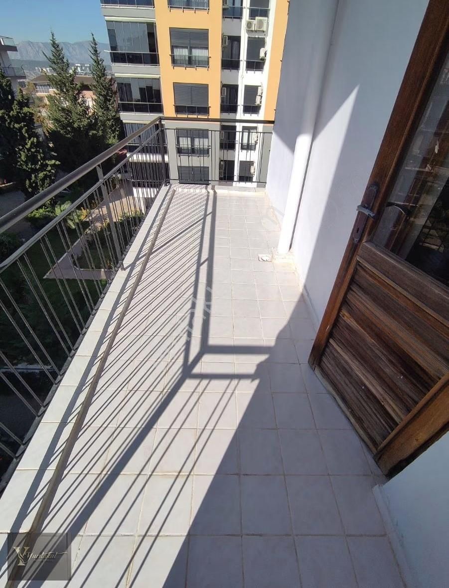 Çankaya Mahallesi Site'de Kiralık Geniş 2+1 - Görsel 4