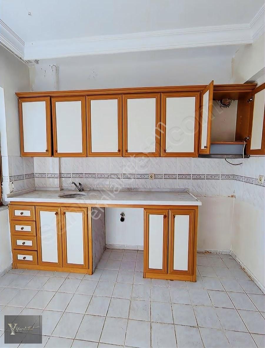 Çankaya Mahallesi Site'de Kiralık Geniş 2+1 - Görsel 20