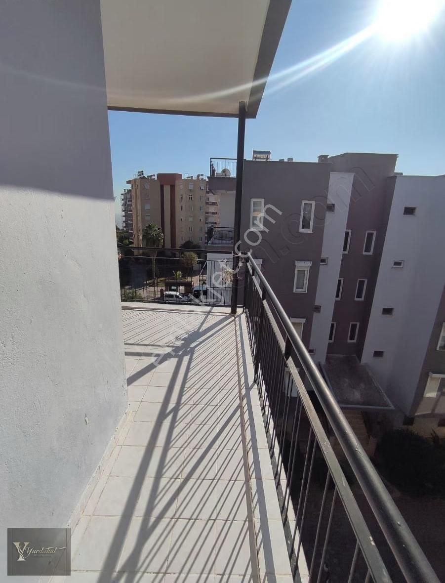 Çankaya Mahallesi Site'de Kiralık Geniş 2+1 - Görsel 6