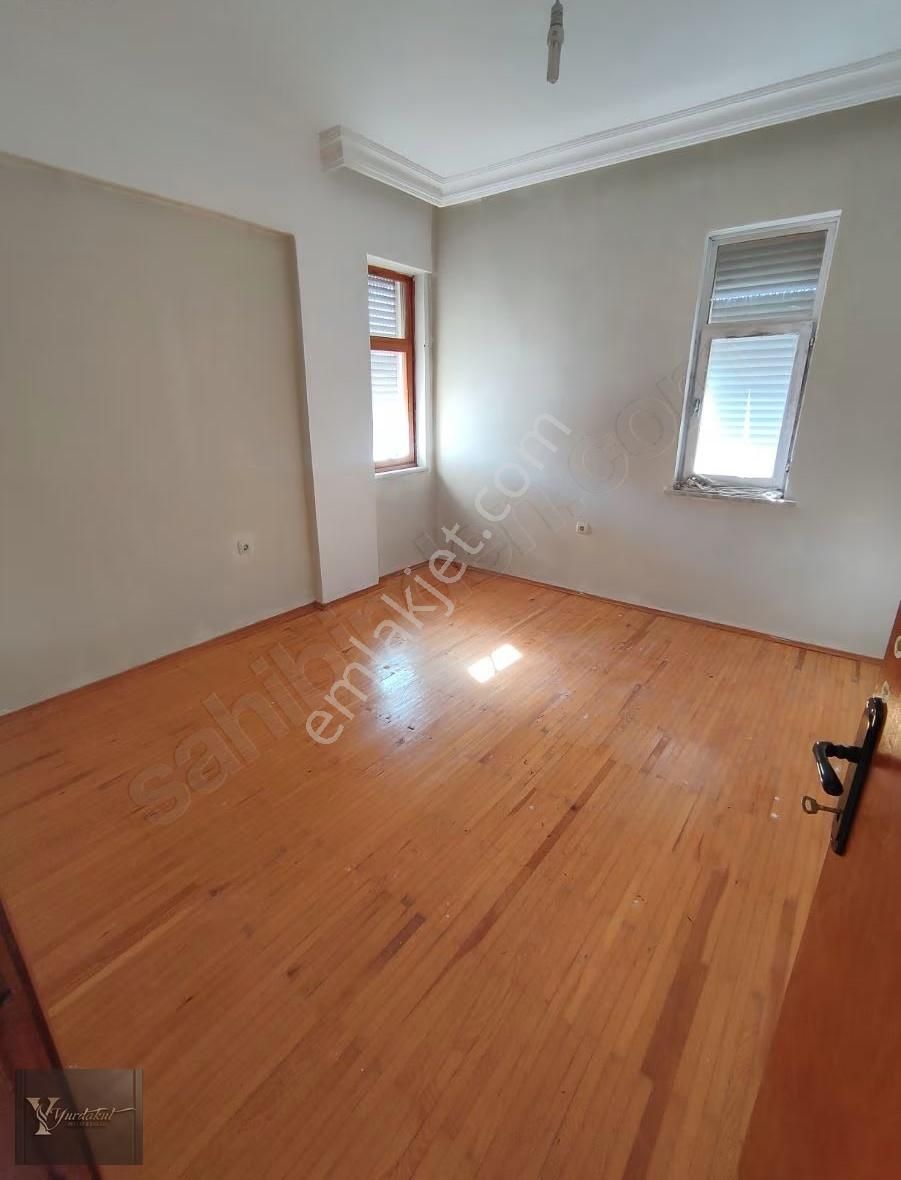 Çankaya Mahallesi Site'de Kiralık Geniş 2+1 - Görsel 16