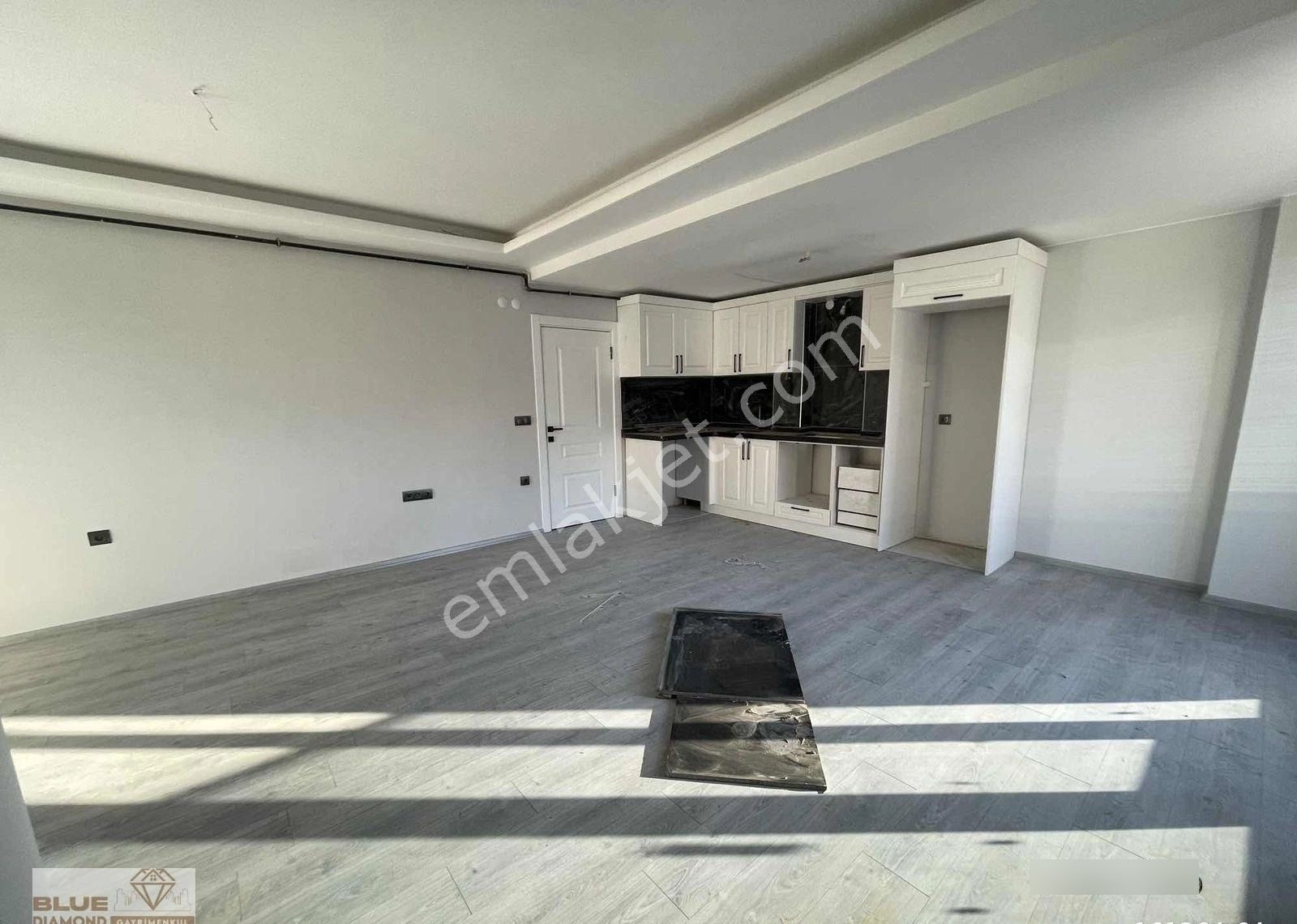 Toplu Konut Bulvarına Yakın Fırsat 2+1 Daire - Görsel 2