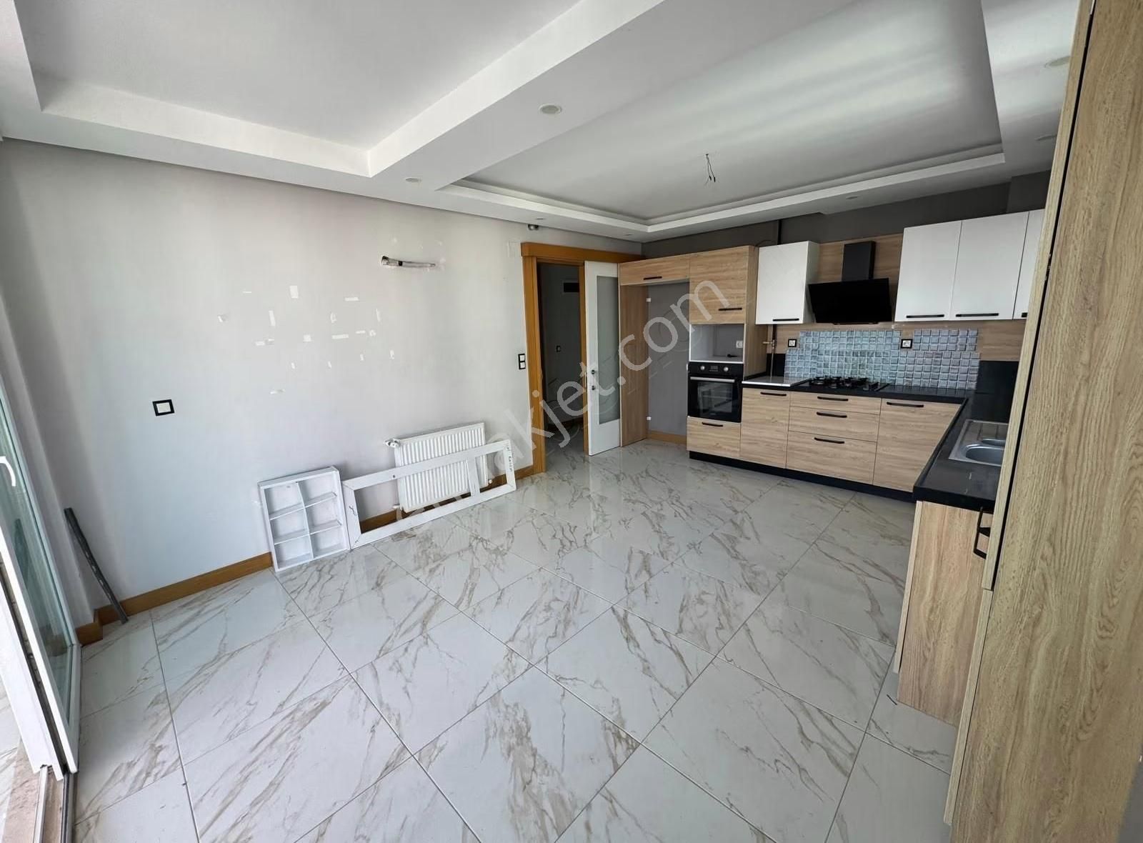 Yüzüncü Yıl 4+1 Lüks Kiralık Daire - Görsel 2