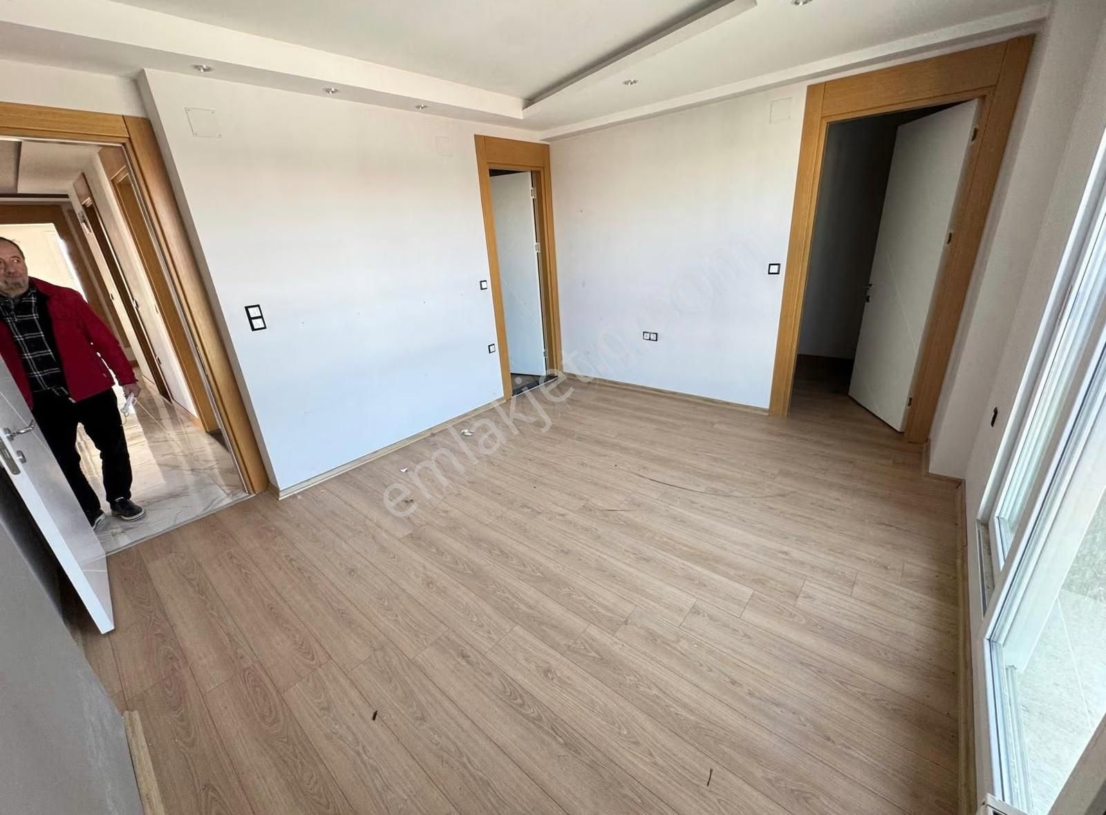 Yüzüncü Yıl 4+1 Lüks Kiralık Daire - Görsel 19