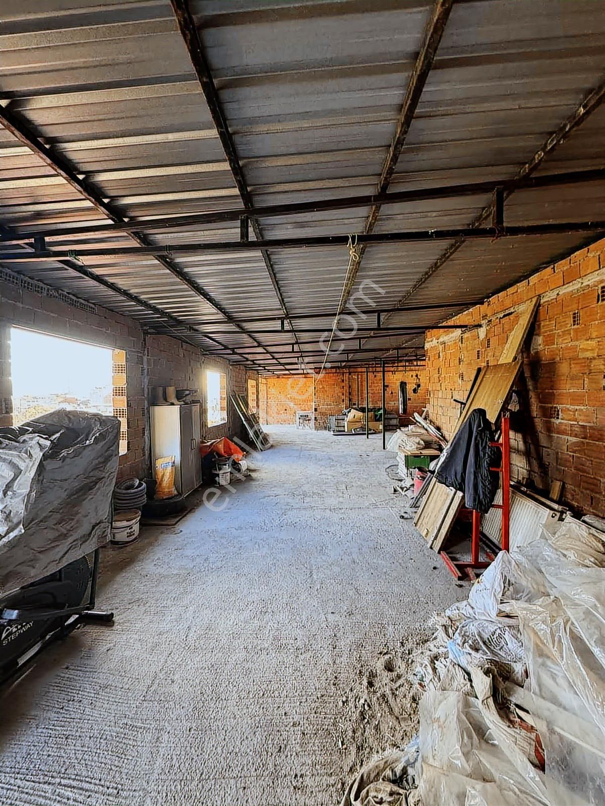 Pinus Gayrimenkul'den//bergama Merkez'de Müstakil Bahçeli 3 Ev - Görsel 11