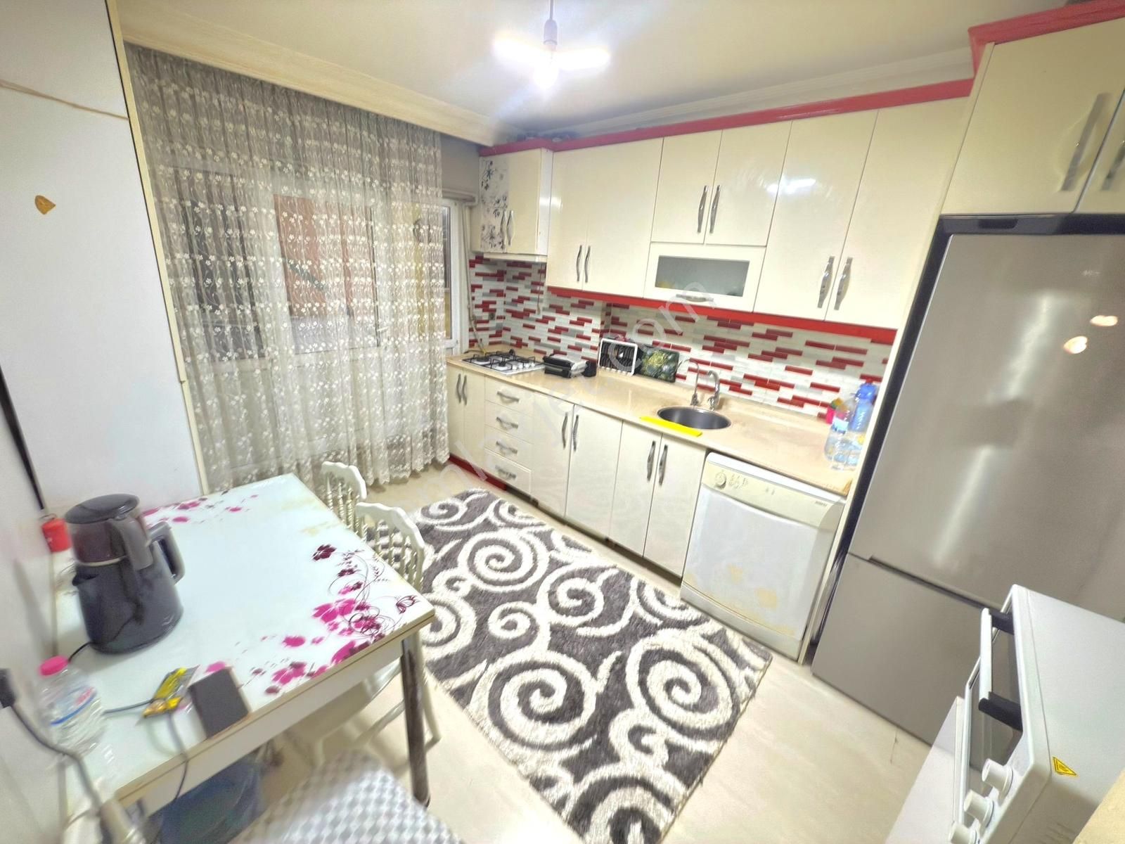 Pusula İnş.tan Esentepe Mah Cadeye Yakın 115m2 3+1 Bahçe Katı Da - Görsel 24